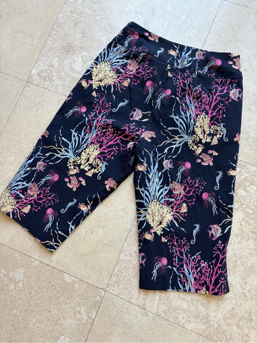 Lula B Under the Sea Coral Print Cropped Wide Leg Pants Size 6 Navy Pink Coastal